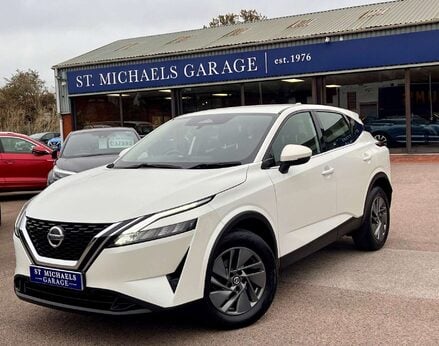 Nissan Qashqai 1.3 Qashqai Acenta Premium DiG-T MHEV CVT 5dr 1