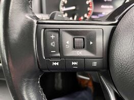 Nissan Qashqai 1.3 Qashqai Acenta Premium DiG-T MHEV CVT 5dr 63