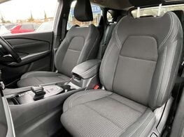 Nissan Qashqai 1.3 Qashqai Acenta Premium DiG-T MHEV CVT 5dr 73