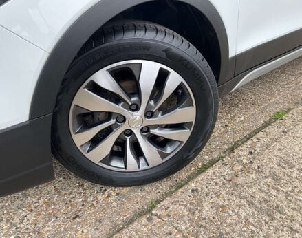 Suzuki SX4 S-Cross 1.4 SX4 S-Cross SZ5 Boosterjet Allgrip 4WD 5dr 3