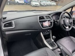 Suzuki SX4 S-Cross 1.4 SX4 S-Cross SZ5 Boosterjet Allgrip 4WD 5dr 29