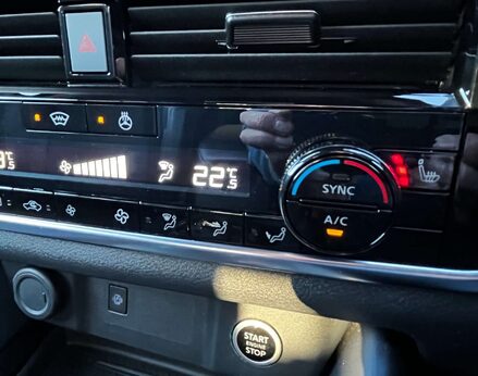 Nissan Qashqai 1.3 Qashqai Tekna DiG-T MHEV CVT 5dr 45