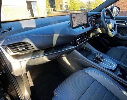 Nissan Qashqai 1.3 Qashqai Tekna DiG-T MHEV CVT 5dr 17