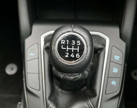 Ford Focus 1.5 Focus Titanium 5dr 50