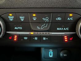 Ford Focus 1.5 Focus Titanium 5dr 46