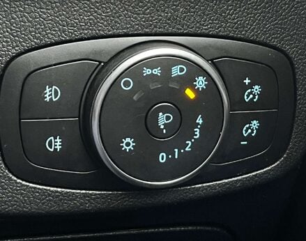 Ford Focus 1.5 Focus Titanium 5dr 56