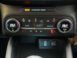 Ford Focus 1.5 Focus Titanium 5dr 45