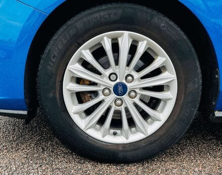 Ford Focus 1.5 Focus Titanium 5dr 13