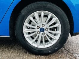 Ford Focus 1.5 Focus Titanium 5dr 15