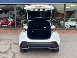 Toyota C-HR 1.8 C-HR Design HEV CVT 5dr 60