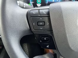 Toyota C-HR 1.8 C-HR Design HEV CVT 5dr 51