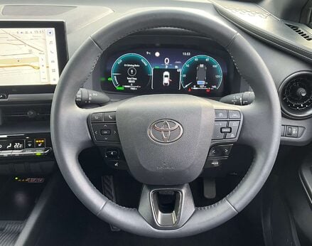 Toyota C-HR 1.8 C-HR Design HEV CVT 5dr 20