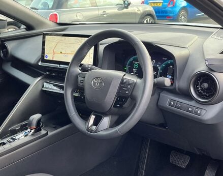 Toyota C-HR 1.8 C-HR Design HEV CVT 5dr 18