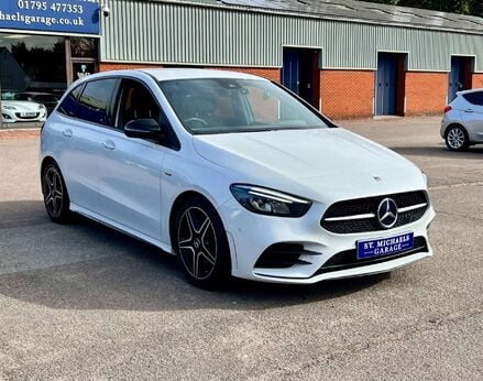Mercedes-Benz B Class 2.0 B 200 AMG Line Edition Premium D Auto 5dr 4