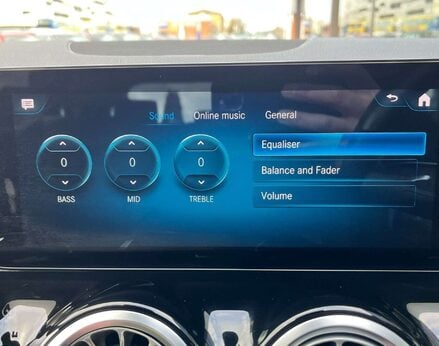 Mercedes-Benz B Class 2.0 B 200 AMG Line Edition Premium D Auto 5dr 38