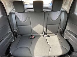 Renault Clio 1.1 Clio Play 5dr 46