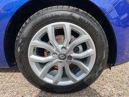 Renault Clio 1.1 Clio Play 5dr 13