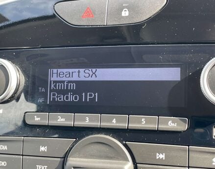 Renault Clio 1.1 Clio Play 5dr 25