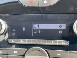 Renault Clio 1.1 Clio Play 5dr 28