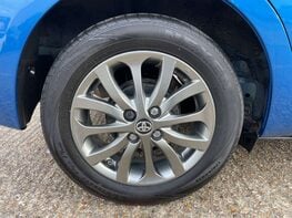 Toyota Yaris 1.3 Yaris Icon VVT-I 5dr 13