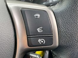 Toyota Yaris 1.3 Yaris Icon VVT-I 5dr 40