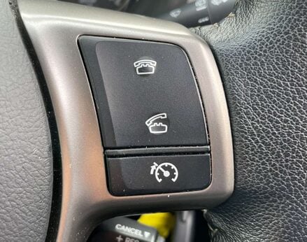 Toyota Yaris 1.3 Yaris Icon VVT-I 5dr 40