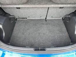 Toyota Yaris 1.3 Yaris Icon VVT-I 5dr 52