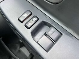 Toyota Yaris 1.3 Yaris Icon VVT-I 5dr 45