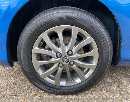 Toyota Yaris 1.3 Yaris Icon VVT-I 5dr 15