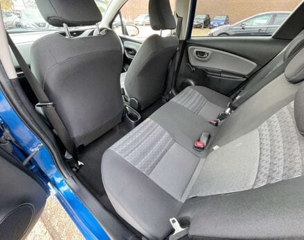 Toyota Yaris 1.3 Yaris Icon VVT-I 5dr 48