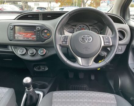 Toyota Yaris 1.3 Yaris Icon VVT-I 5dr 19