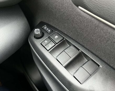 Mazda 2 Hybrid 1.5 Mazda2 Hybrid Select CVT 5dr 61