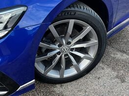 Volkswagen Passat 1.5 Passat R-Line TSi Evo 5dr 3