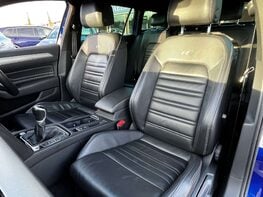 Volkswagen Passat 1.5 Passat R-Line TSi Evo 5dr 24