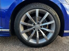 Volkswagen Passat 1.5 Passat R-Line TSi Evo 5dr 16