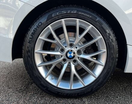 BMW 2 Series 1.5 218I SE Auto 2dr 19