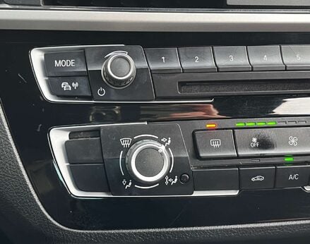 BMW 2 Series 1.5 218I SE Auto 2dr 48