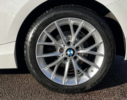 BMW 2 Series 1.5 218I SE Auto 2dr 18