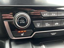 Honda CR-V 2.0 CR-V SR i-MMD CVT 4WD 5dr 47