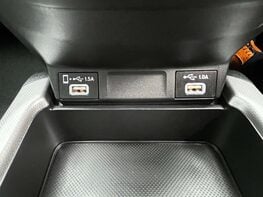 Honda CR-V 2.0 CR-V SR i-MMD CVT 4WD 5dr 53