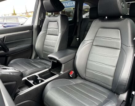 Honda CR-V 2.0 CR-V SR i-MMD CVT 4WD 5dr 66