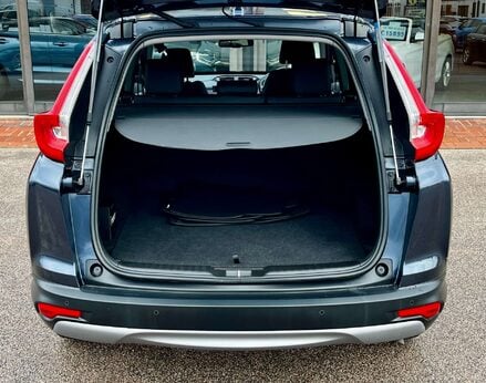 Honda CR-V 2.0 CR-V SR i-MMD CVT 4WD 5dr 69