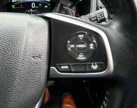 Honda CR-V 2.0 CR-V SR i-MMD CVT 4WD 5dr 56