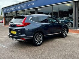 Honda CR-V 2.0 CR-V SR i-MMD CVT 4WD 5dr 8