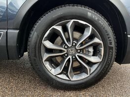 Honda CR-V 2.0 CR-V SR i-MMD CVT 4WD 5dr 15