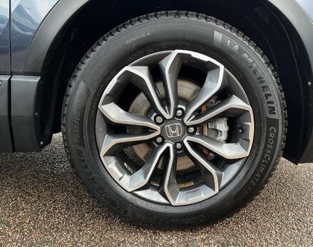 Honda CR-V 2.0 CR-V SR i-MMD CVT 4WD 5dr 15