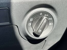 SEAT Arona 1.0 Arona Xperience Luxury EcoTSI Semi-Auto 5dr 62