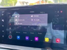 SEAT Arona 1.0 Arona Xperience Luxury EcoTSI Semi-Auto 5dr 43