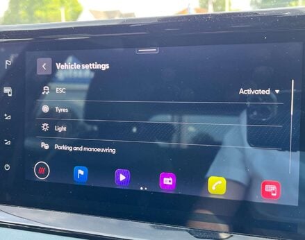 SEAT Arona 1.0 Arona Xperience Luxury EcoTSI Semi-Auto 5dr 49