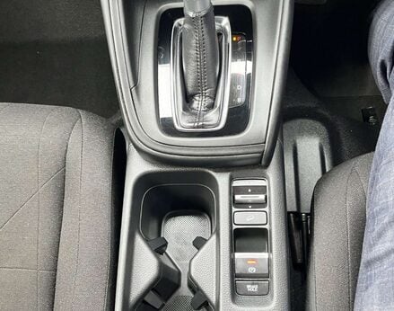 Honda HR-V 1.5 HR-V Elegance i-MMD CVT 5dr 48